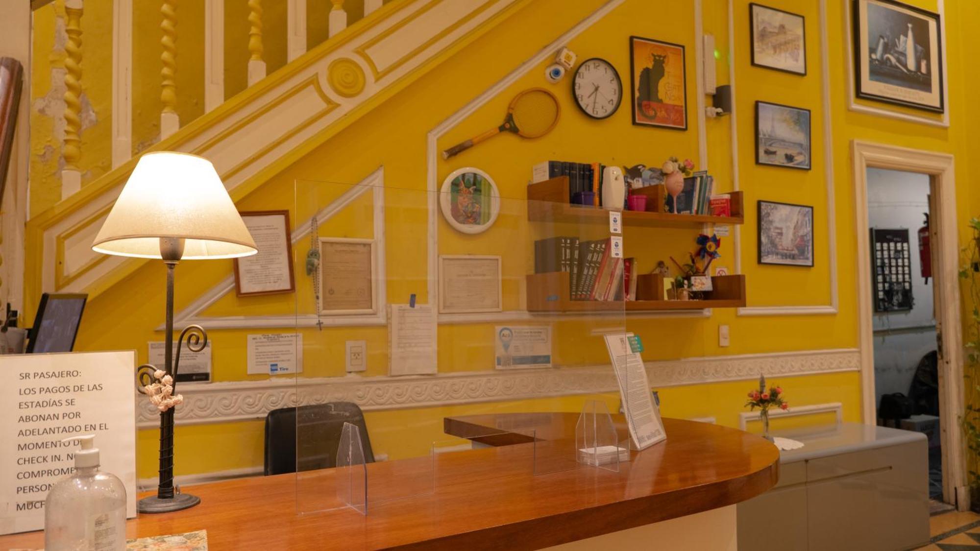 Sevilla Home Hotel Buenos Aires Bagian luar foto