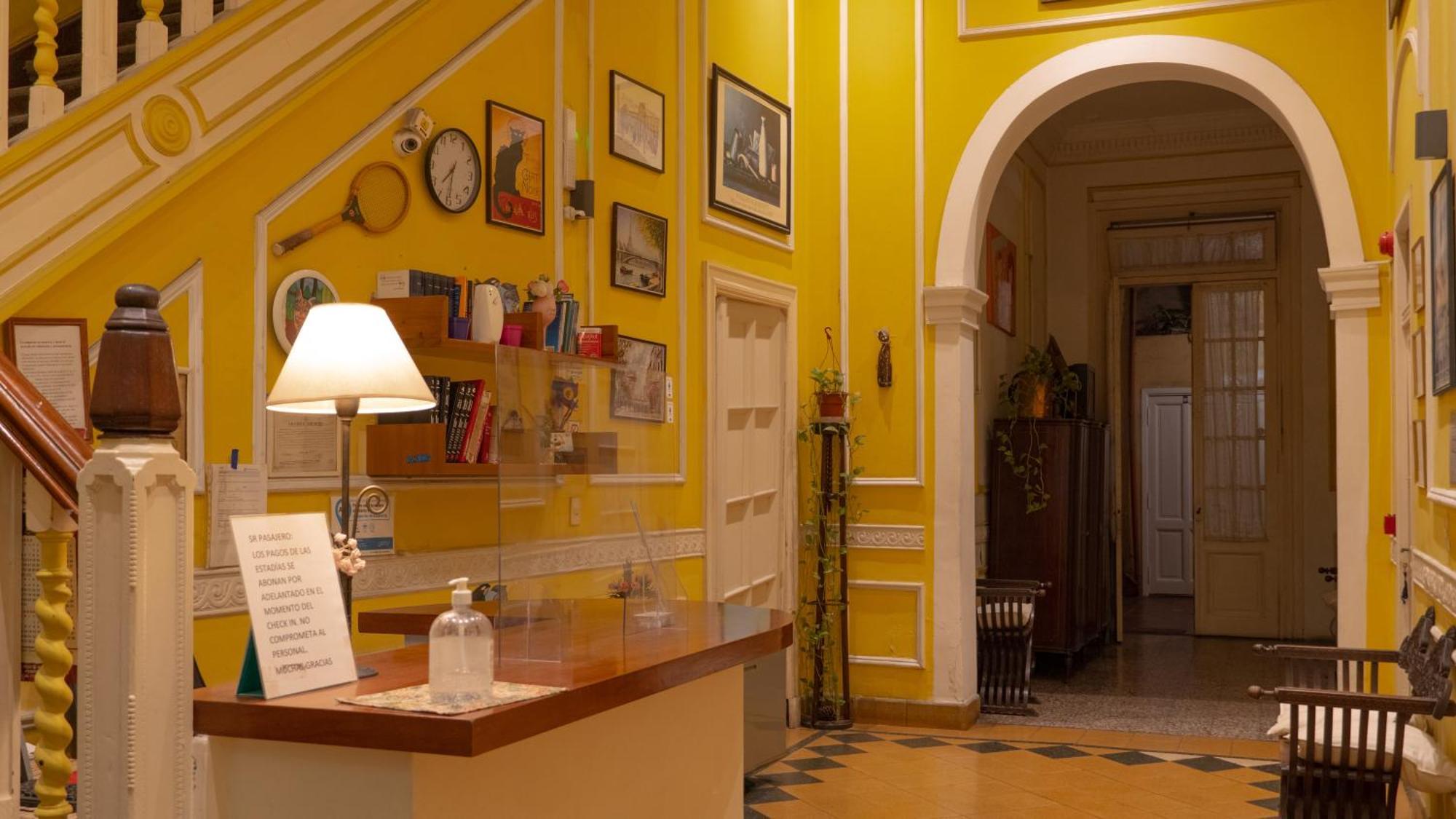 Sevilla Home Hotel Buenos Aires Bagian luar foto